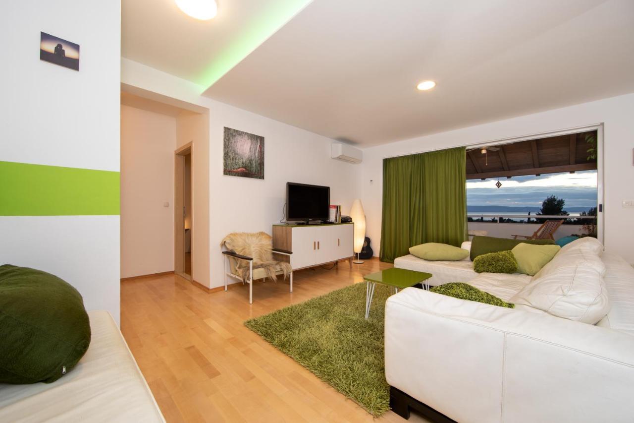 Lux Apartment Tučepi Exterior foto